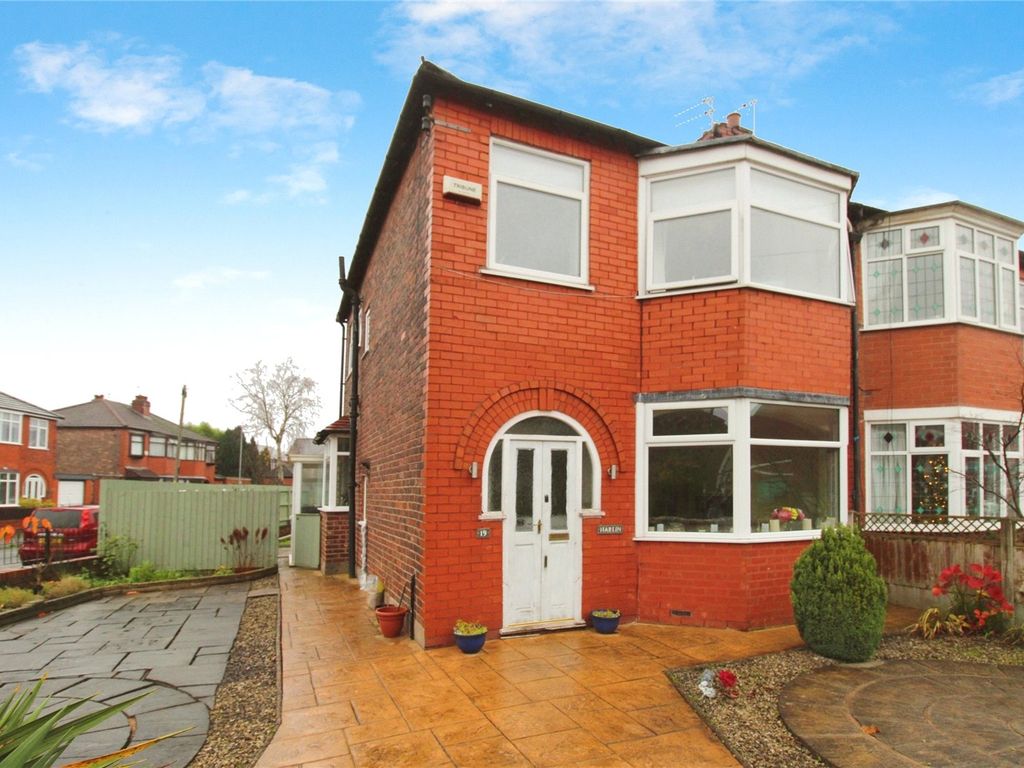 3 bed semidetached house for sale in Harrowby Road, Swinton