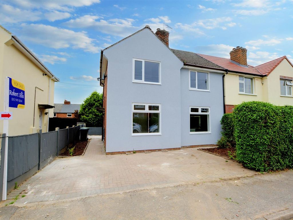 3 bed semidetached house for sale in Edward Street, Stapleford