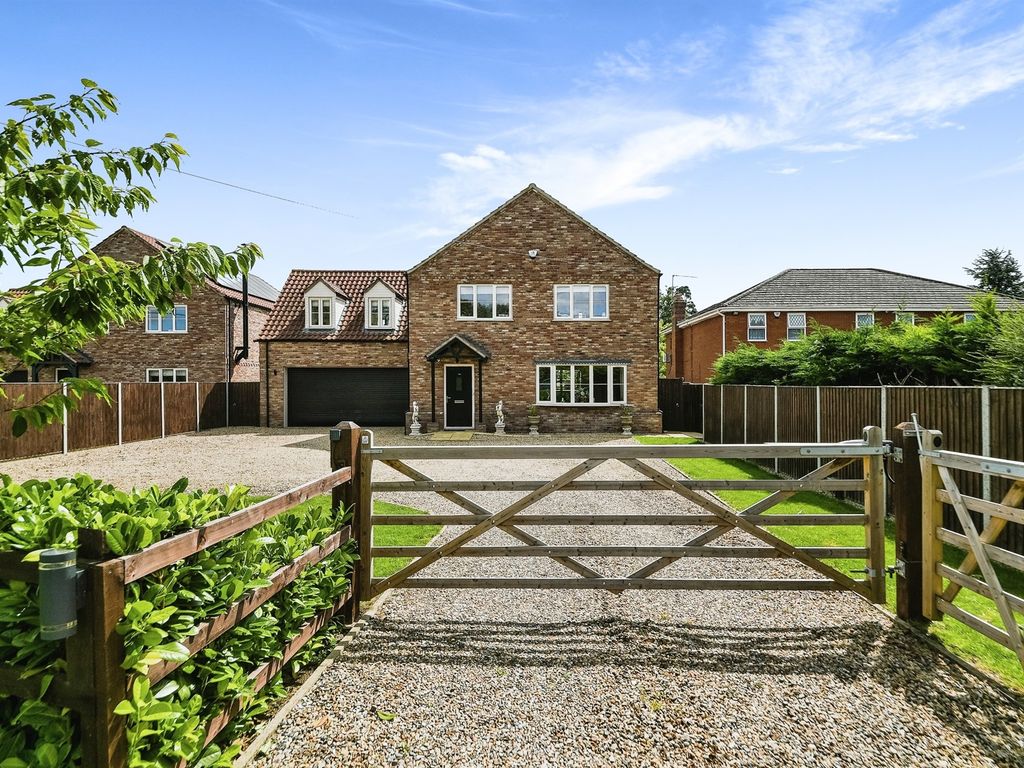 5 bed detached house for sale in Smeeth Road, Marshland St James