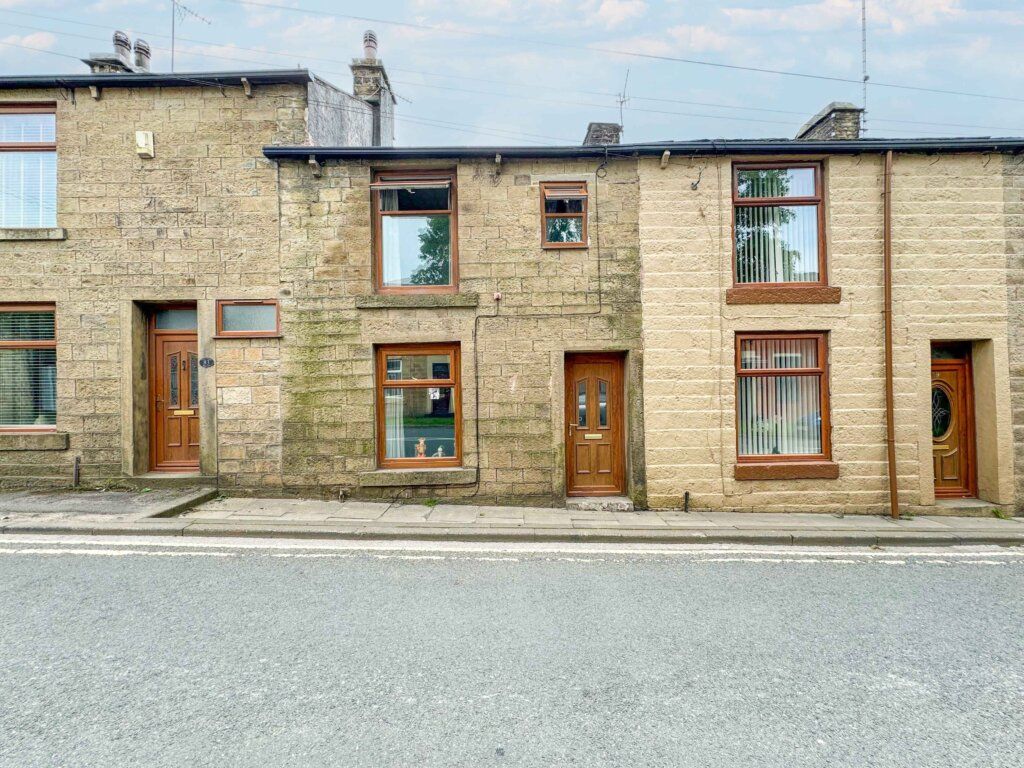 2 bed terraced house for sale in New Line, Bacup, Rossendale OL13, £