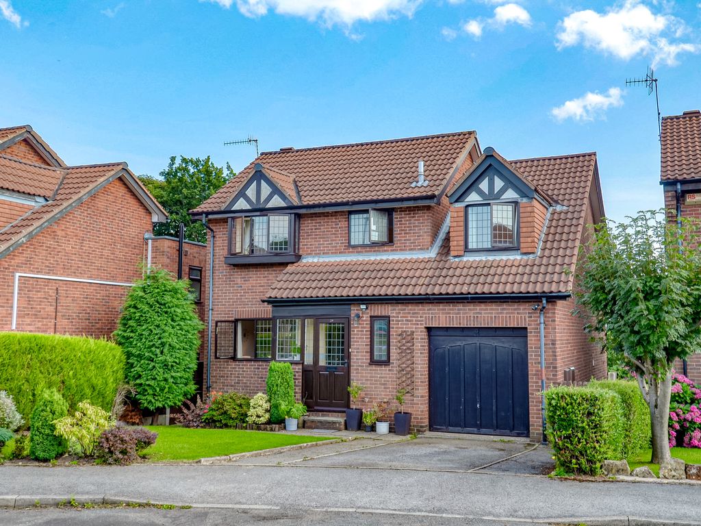 4 bed detached house for sale in Hillcote Close, Sheffield S10, £