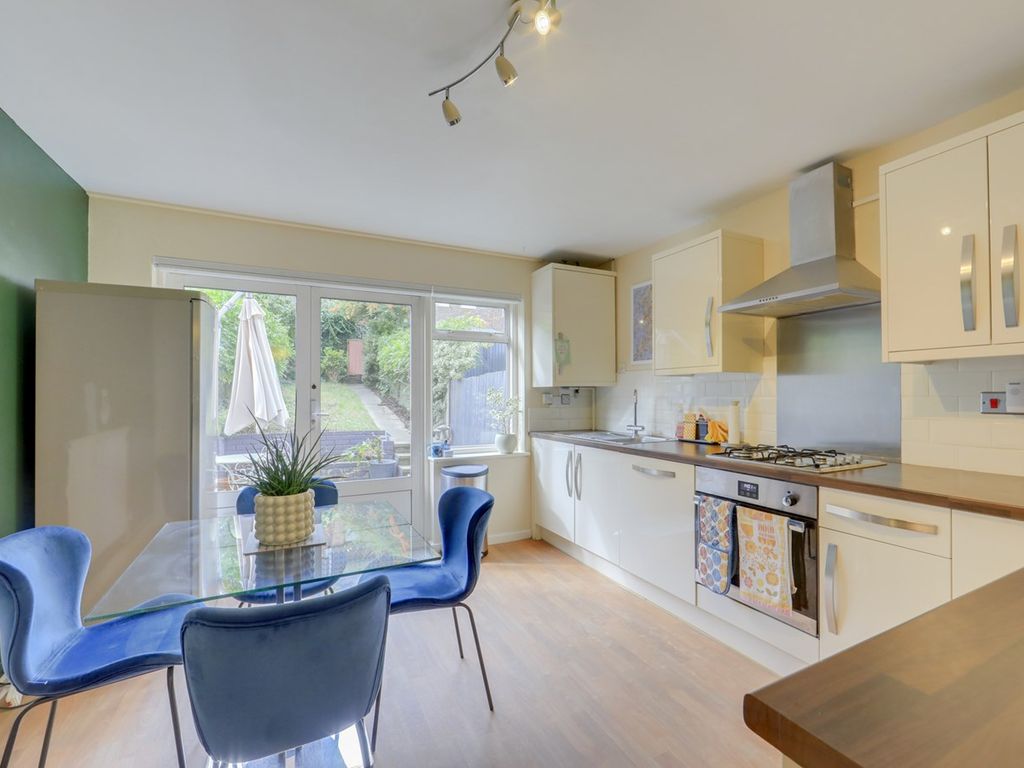 3 bed town house for sale in Wisteria Road, Hither Green, London SE13