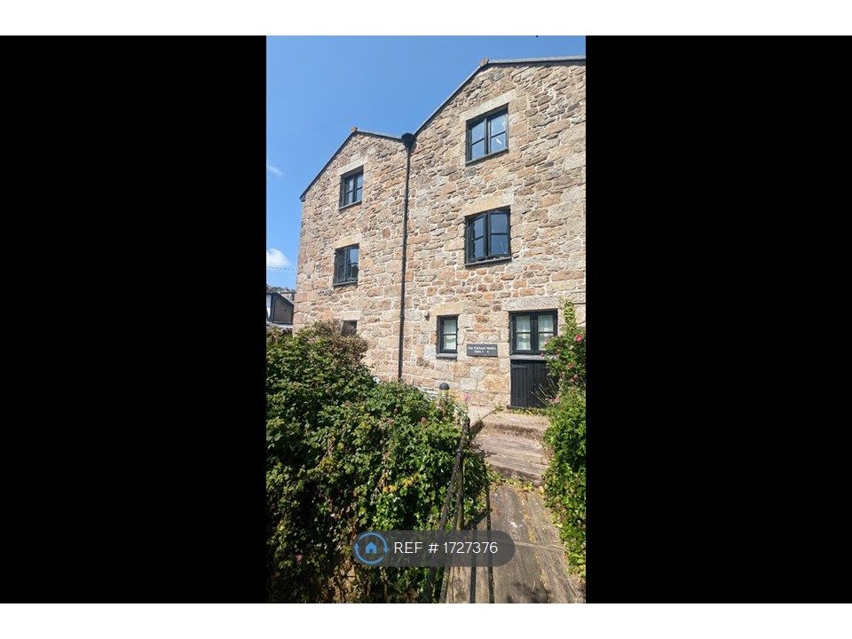 2 bed flat to rent in Tolcarne, Newlyn, Penzance TR18 Zoopla