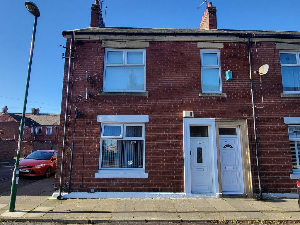2 bed flat for sale in Northbourne Road, Jarrow NE32 Zoopla