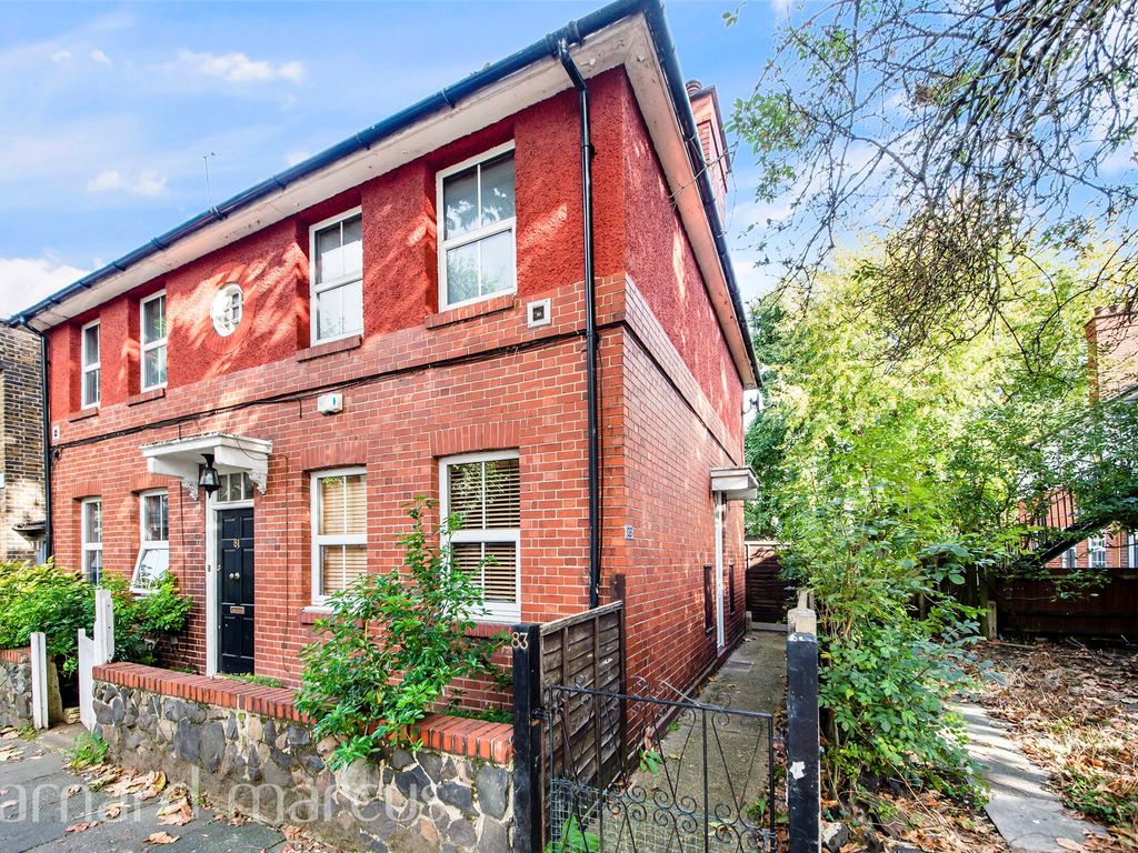 2 bed for sale in Paxton Road, London W4, £525,000 Zoopla