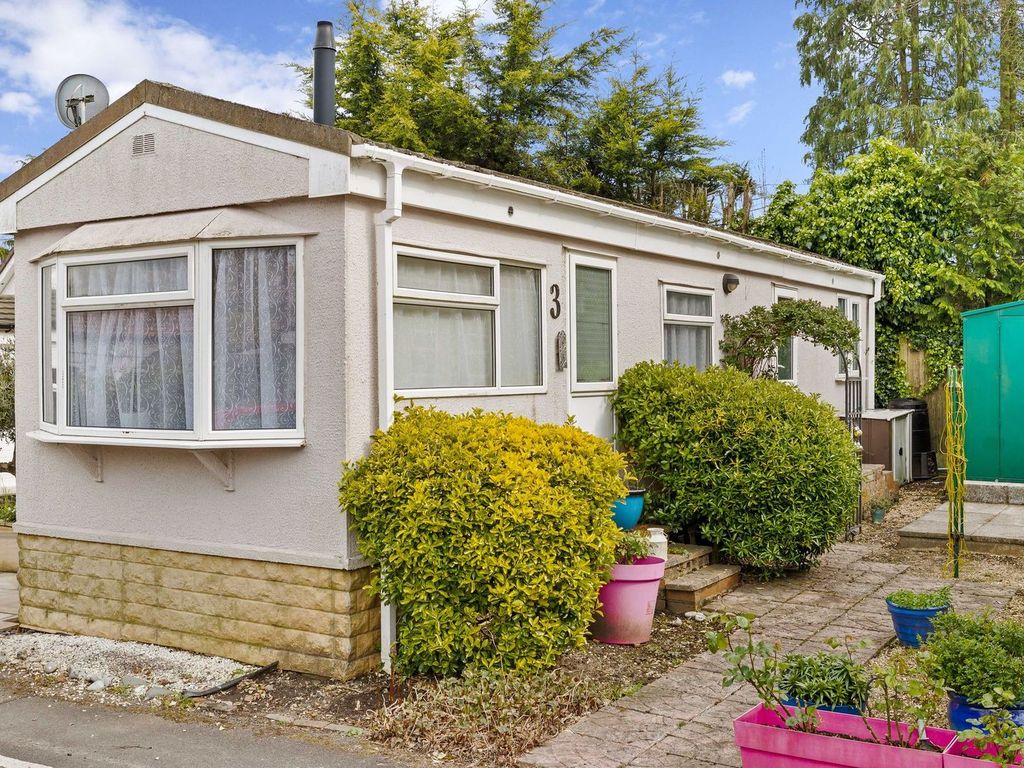 1 bed mobile/park home for sale in Ref My Ashurst Drive, Box Hill