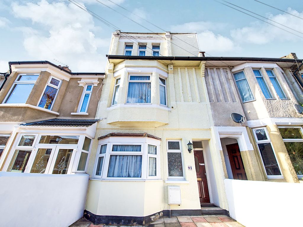 1 bed flat to rent in Derby Road, London E7, £1,495 pcm Zoopla