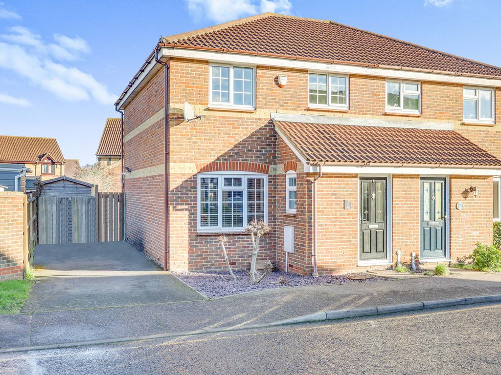 3 bed semidetached house for sale in Kestrel Grove, Rayleigh SS6 Zoopla