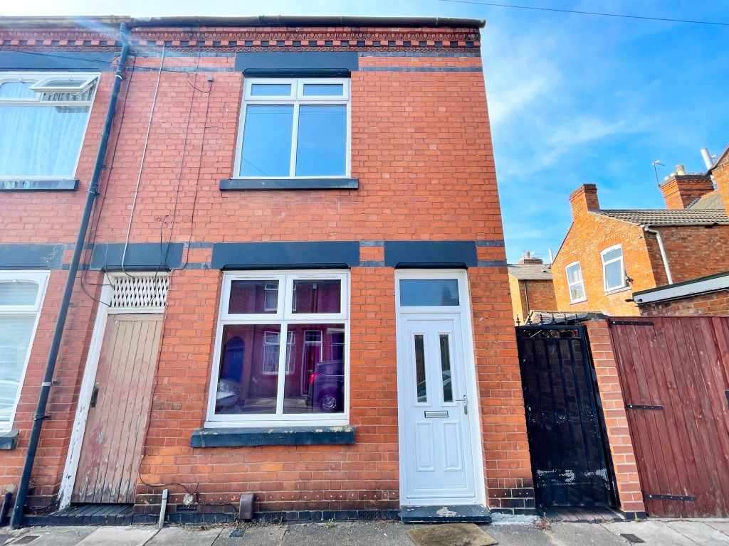 2 bed terraced house to rent in Warren Street, Leicester LE3 Zoopla
