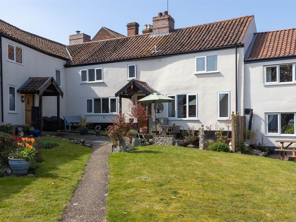 2 bed cottage for sale in Bawburgh, Norwich NR9 Zoopla