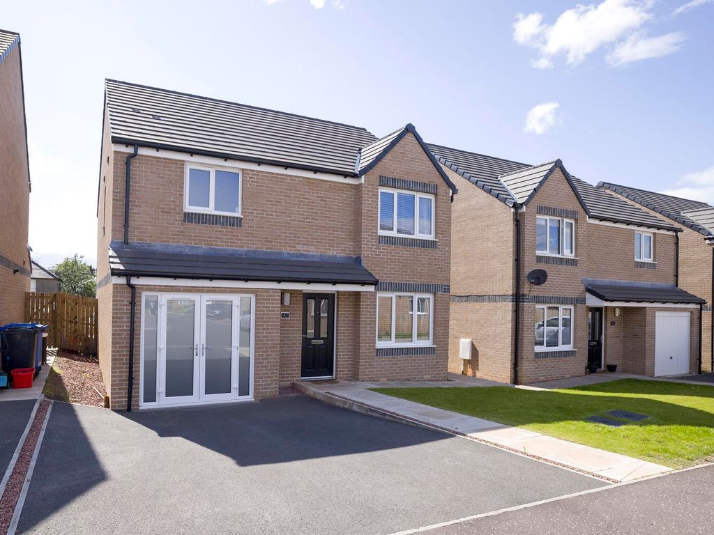 4 bed detached house for sale in Peastonhall Drive, Gorebridge EH23, £