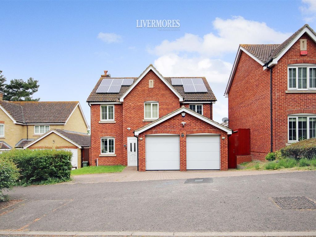 5 bed detached house for sale in Darenth Park Avenue, Dartford DA2, £