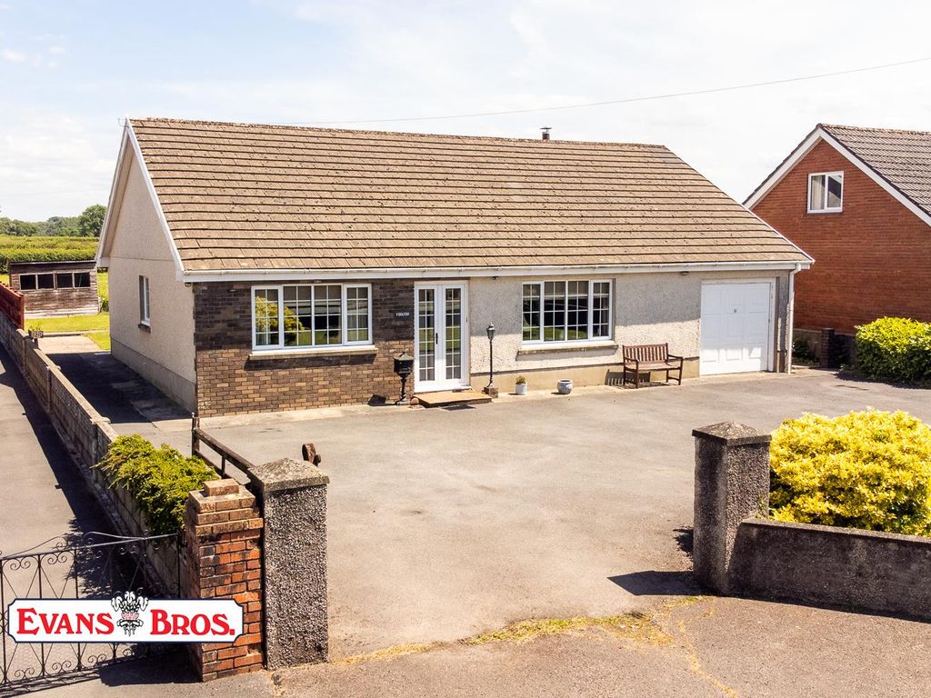 3 bed bungalow for sale in Station Road, Nantgaredig, Carmarthen SA32 Zoopla