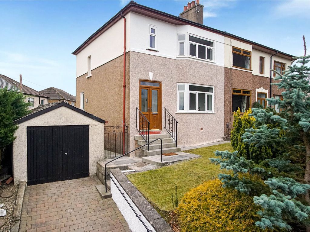 3 bed semidetached house for sale in Stonefield Crescent, Clarkston