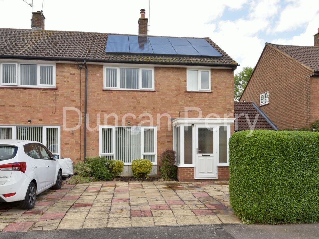 3 bed semidetached house for sale in Knolles Crescent, Welham Green, Herts AL9 Zoopla