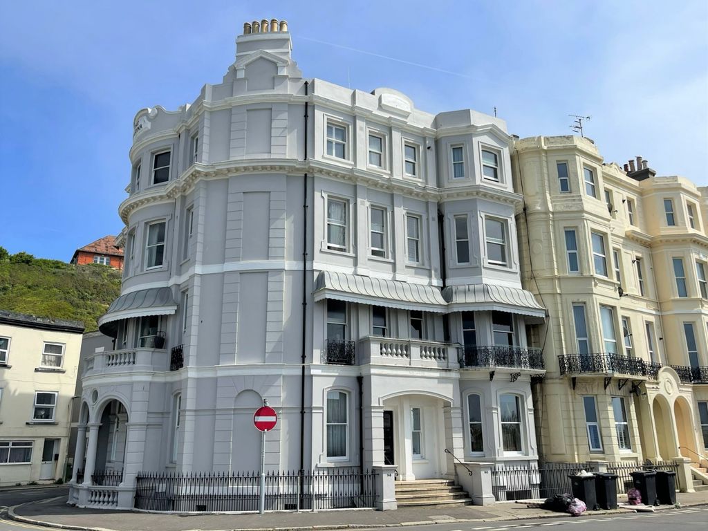 3 bed flat to rent in Marina, St. LeonardsOnSea, East Sussex TN38