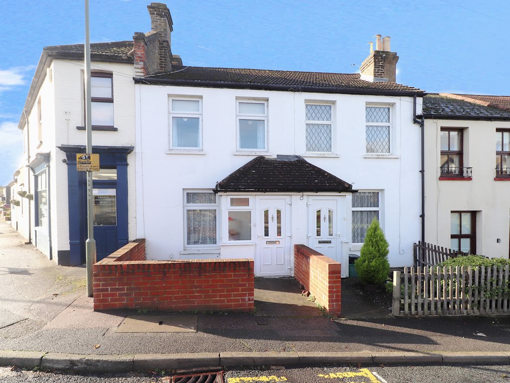 3 bed terraced house for sale in Worlds End Lane, Chelsfield, Orpington