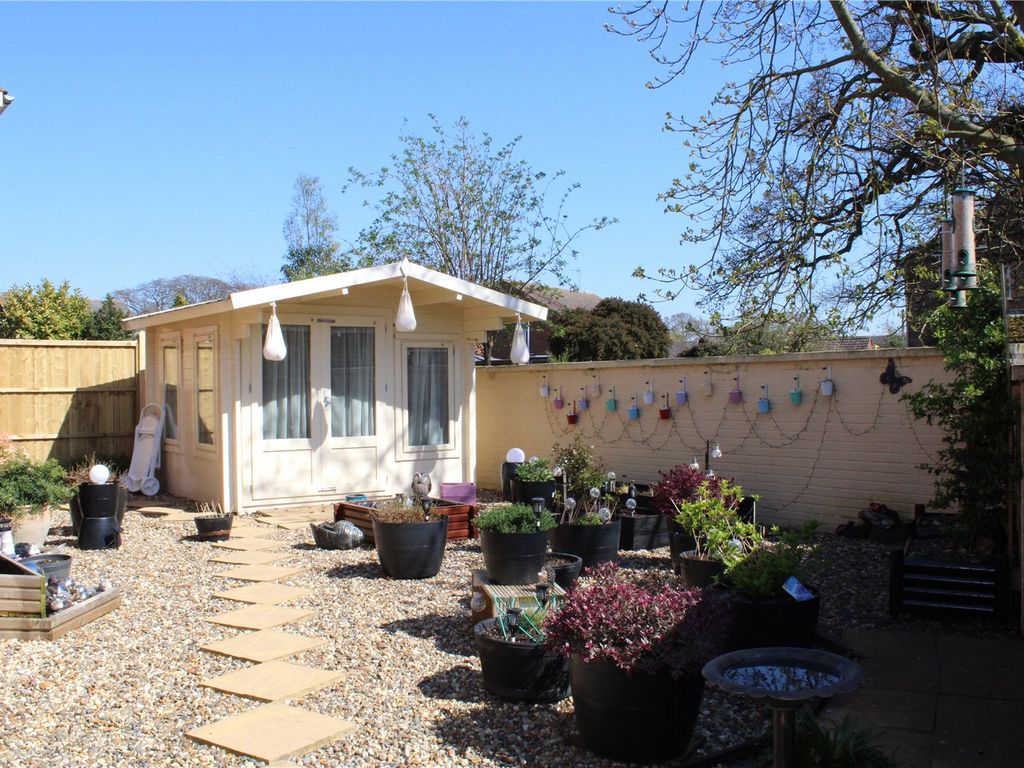 4 bed detached house for sale in Johnson Crescent, Heacham, King's Lynn, Norfolk PE31 Zoopla