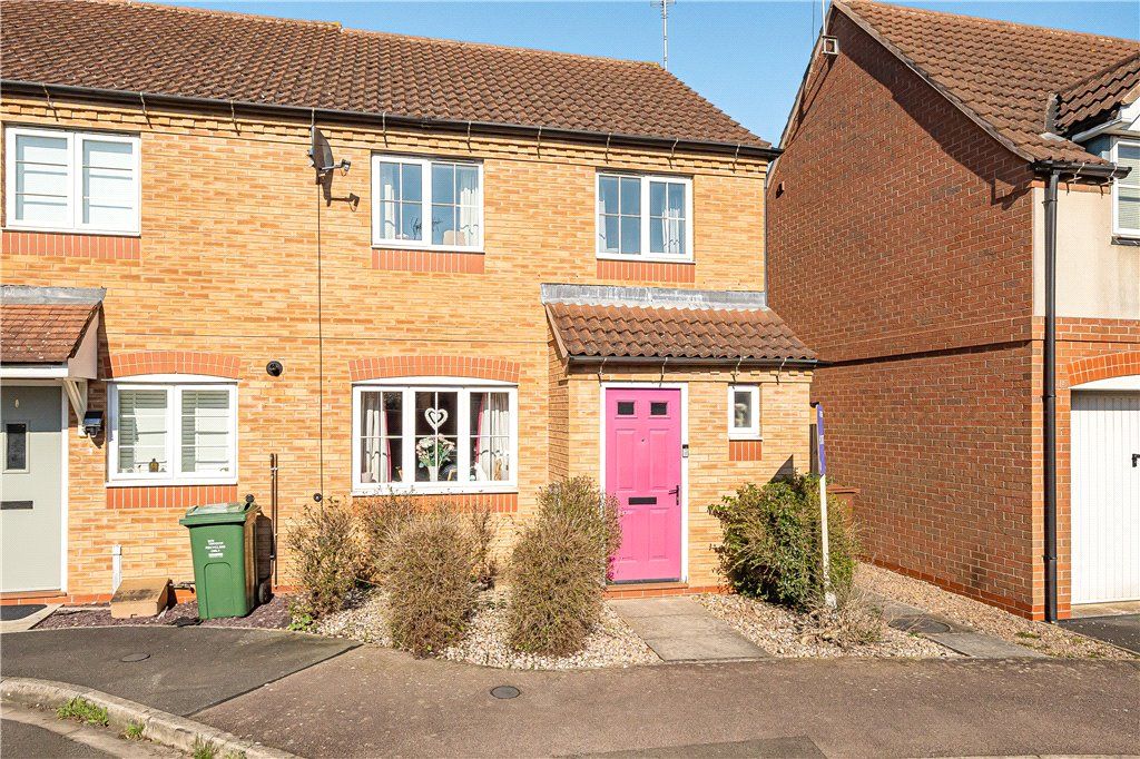 3 bed end terrace house for sale in Chaplin Close, Sileby, Loughborough