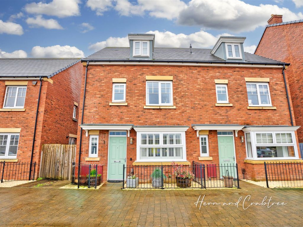 4 bed town house for sale in Sanatorium Road, The Mill, Canton, Cardiff