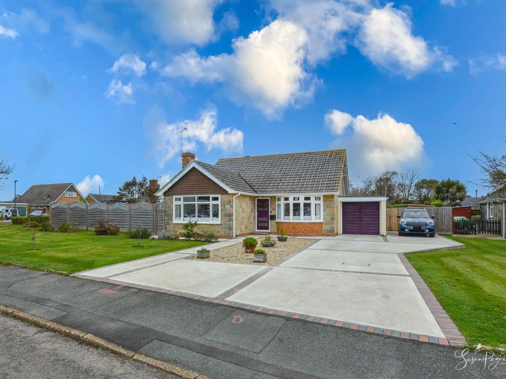2 bed detached bungalow for sale in Walls Road, Bembridge PO35, £