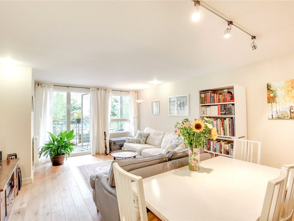 2 bed flat to rent in Seren Park Gardens, Blackheath, London SE3 Zoopla