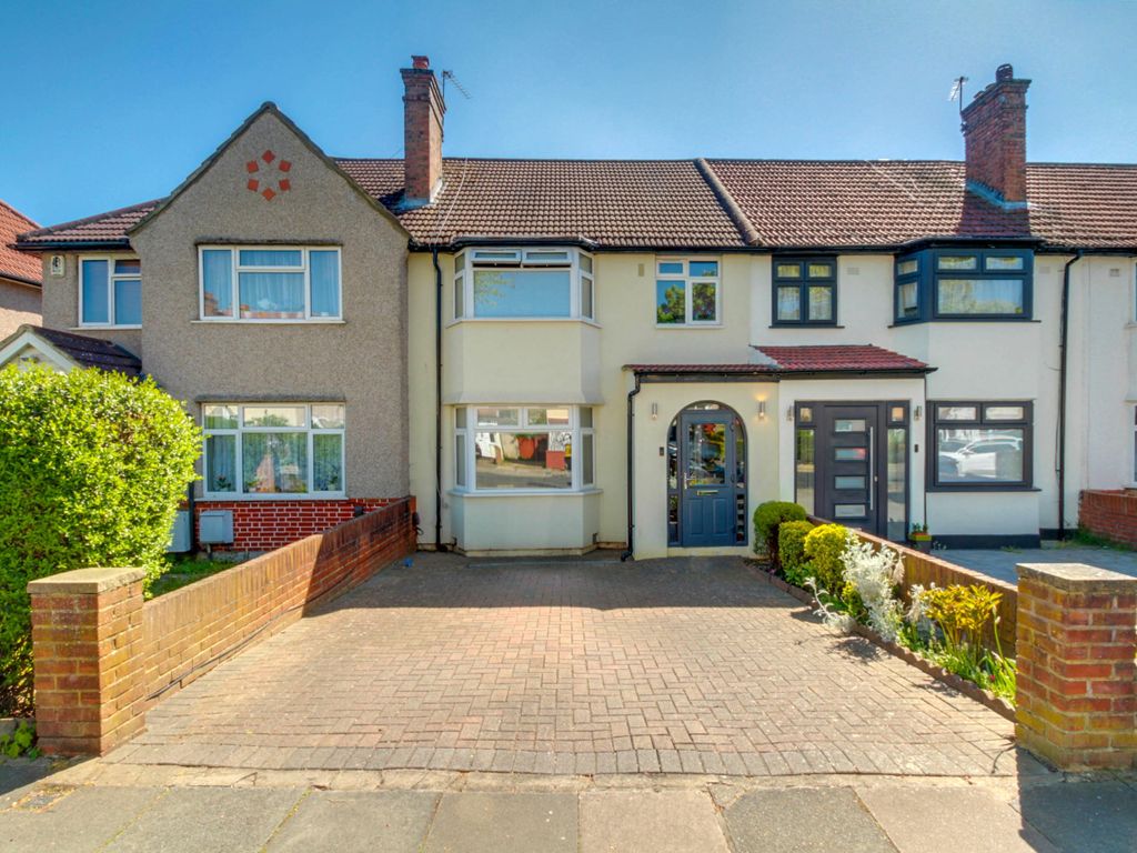 3 bed terraced house for sale in Ennismore Avenue, Greenford UB6 Zoopla