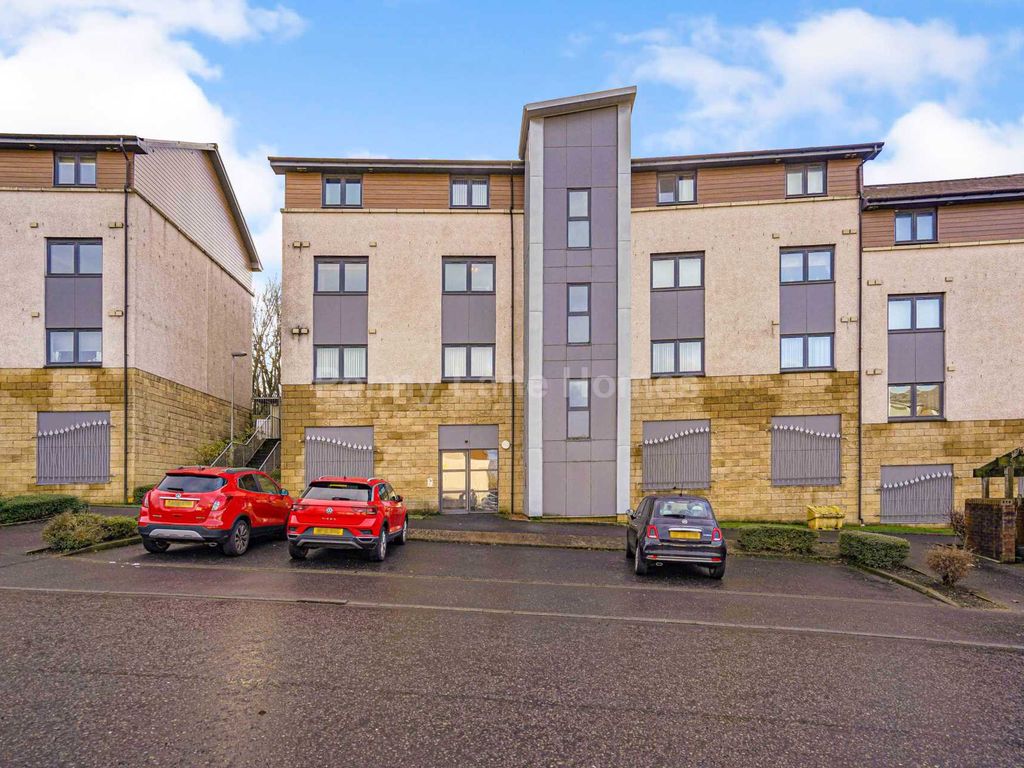 2 bed flat for sale in Millview Crescent, Johnstone PA5, £120,000 Zoopla