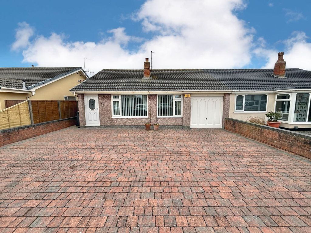 3 bed bungalow for sale in Marine Parade, Fleetwood FY7, £195,000 Zoopla
