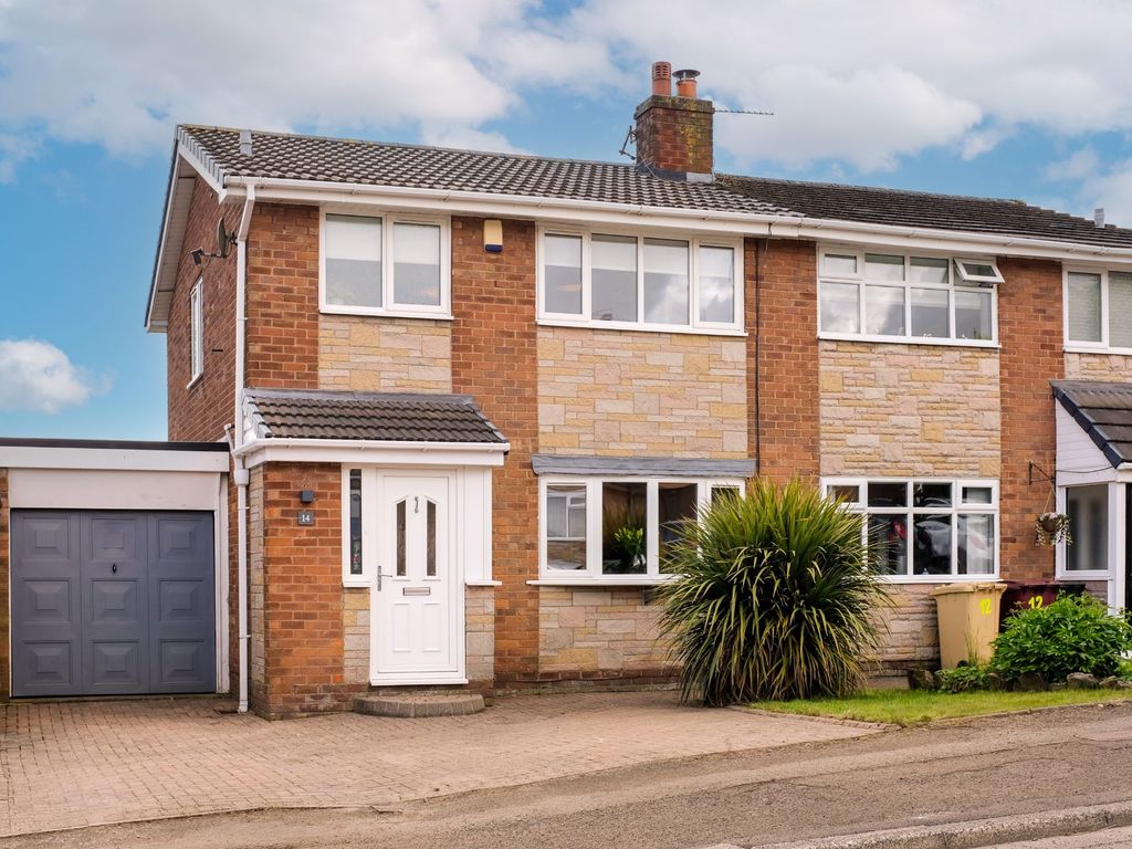 3 bed semidetached house for sale in Ramwells Brow, Bromley Cross