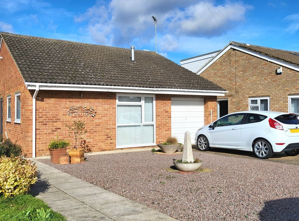 2 bed bungalow for sale in Addington Way, Werrington, Peterborough PE4