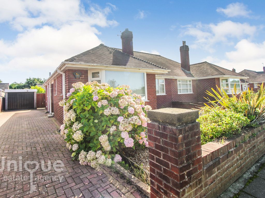 2 bed bungalow for sale in Highbury Road East, Lytham St. Annes FY8, £