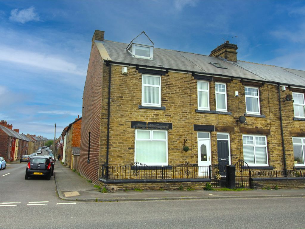 5 bed end terrace house for sale in Sheffield Road, Hoyland, Barnsley