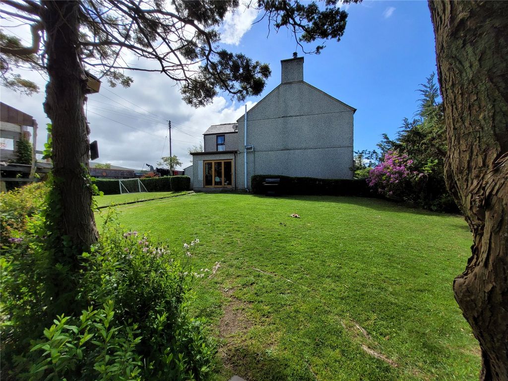 3 bed semidetached house for sale in Groeslon, Caernarfon LL54 Zoopla