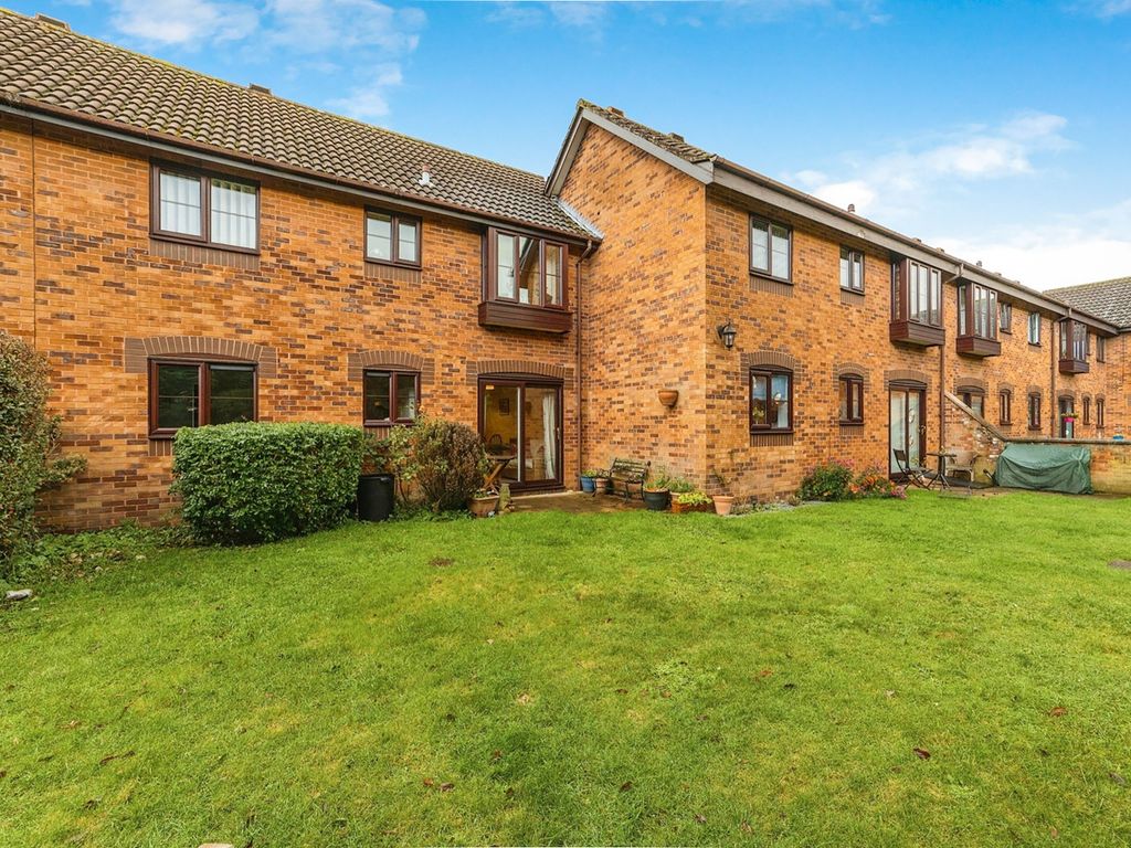 1 bed flat for sale in Armstrong Road, Thorpe St. Andrew, Norwich NR7