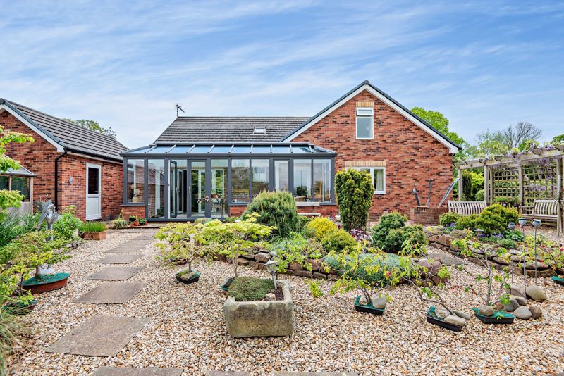 4 bed detached house for sale in Gardiners Oak, Clehonger, Hereford HR2
