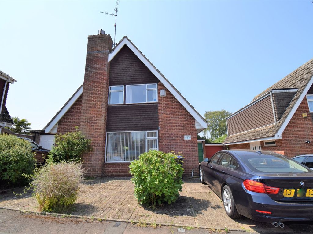 3 bed detached house for sale in Sherwood Avenue, Kingsthorpe, Northampton NN2, £300,000 Zoopla