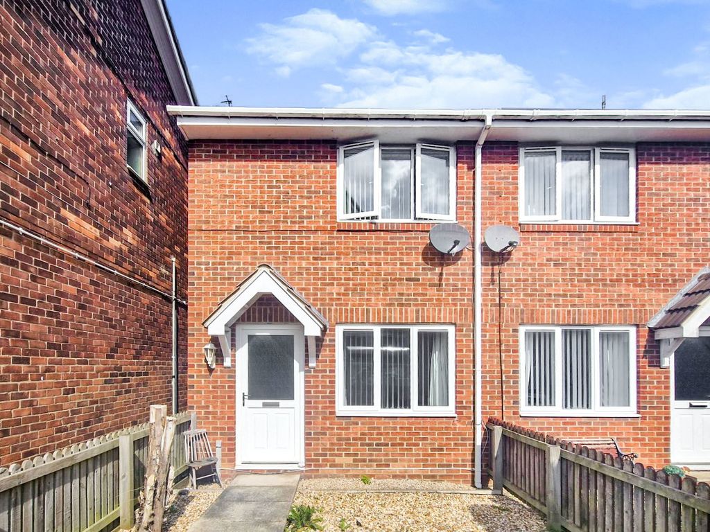 2 bed terraced house to rent in Ashington Drive, Choppington NE62, £600