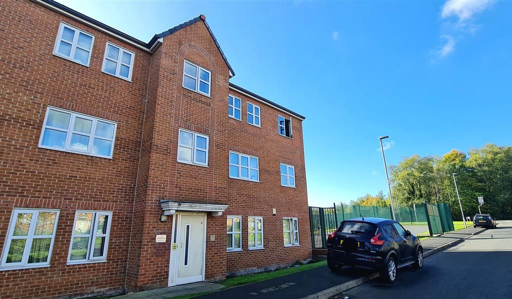 Signal Drive, Manchester M40  