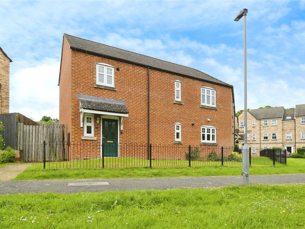 New home, 3 bed semidetached house for sale in Horseshoe Close