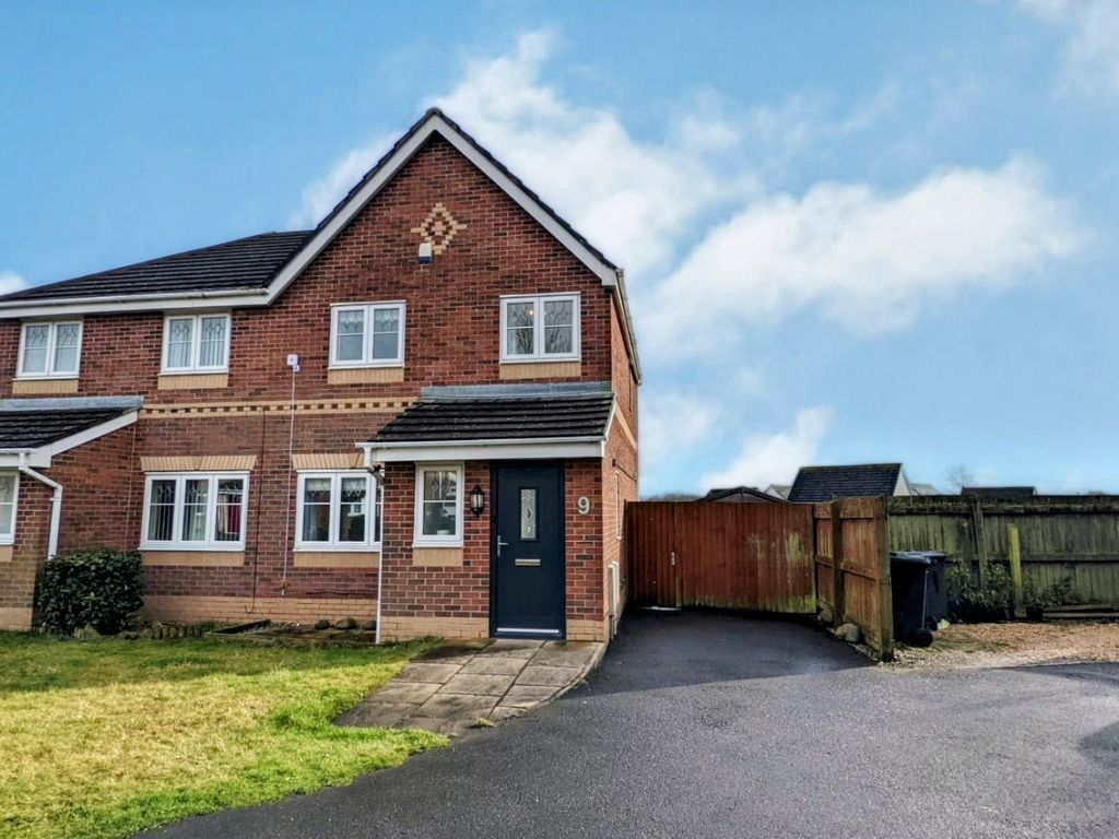 3 bed semidetached house for sale in De Haviland Way, Skelmersdale