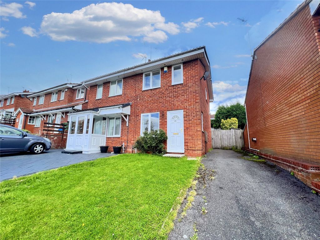 2 bed semidetached house for sale in Cowley Drive, Milking Bank