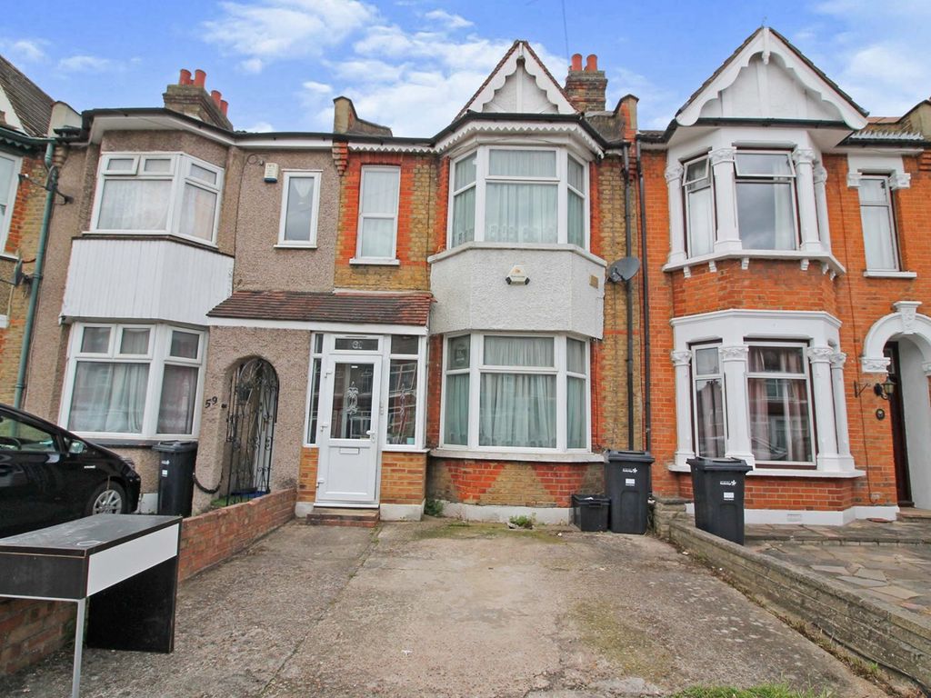 4 bed terraced house for sale in Westwood Road, Ilford IG3 Zoopla