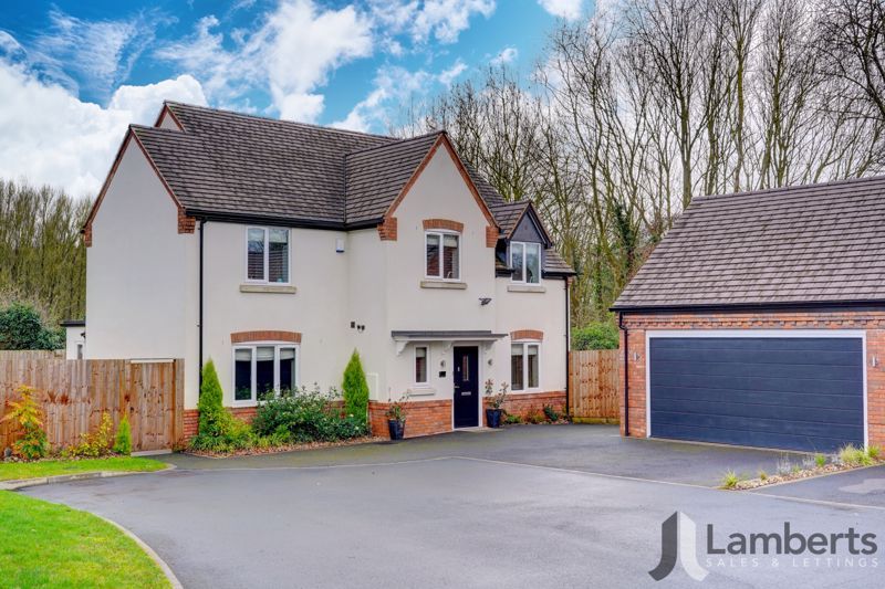 5 bed detached house for sale in Packington Close, Winyates Green