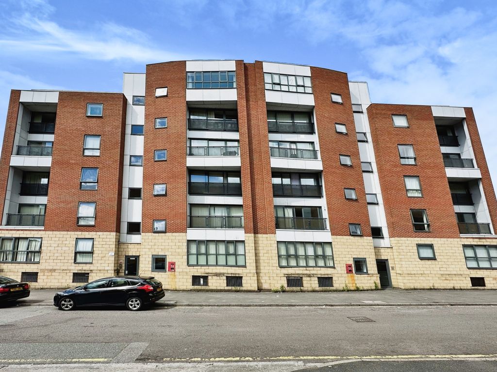 2 bed flat for sale in Epworth Street, Liverpool, Merseyside L6 Zoopla