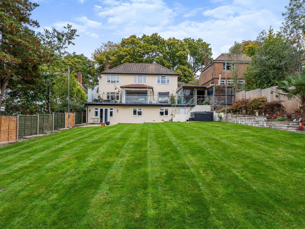 5 bed detached house for sale in Links View Way, Southampton SO16 Zoopla