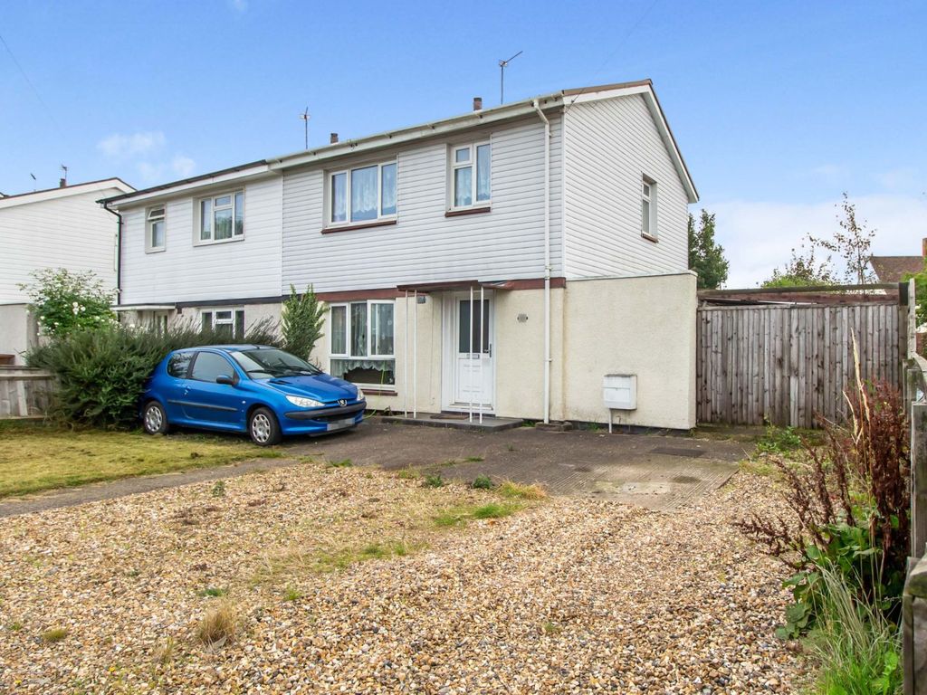 3 bed semidetached house for sale in Prebendal Avenue, Aylesbury HP21