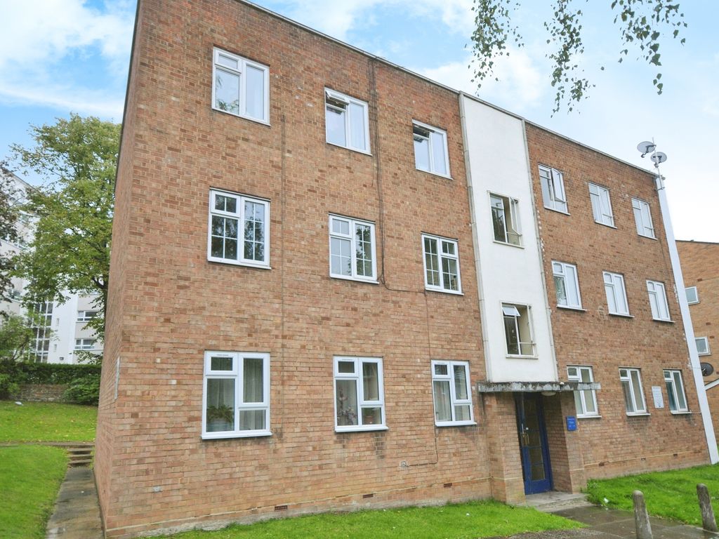 2 bed flat for sale in Leigham Court Road, London SW16, £275,000 Zoopla