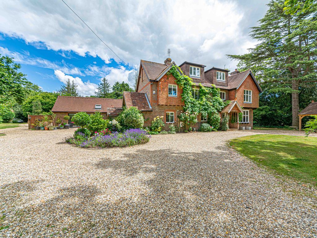 5 bed detached house for sale in West Walberton Lane, Walberton