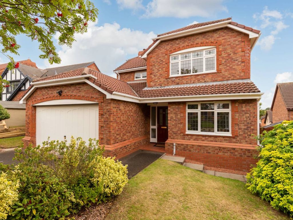 4 bed detached house for sale in 19 Breakers Way, Dalgety Bay KY11 Zoopla